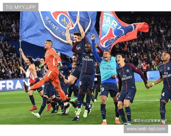 尼斯阵容均衡稳健攻防俱佳展现强劲整体实力 尼斯阵容均衡稳健攻防俱佳展现强劲整体实力