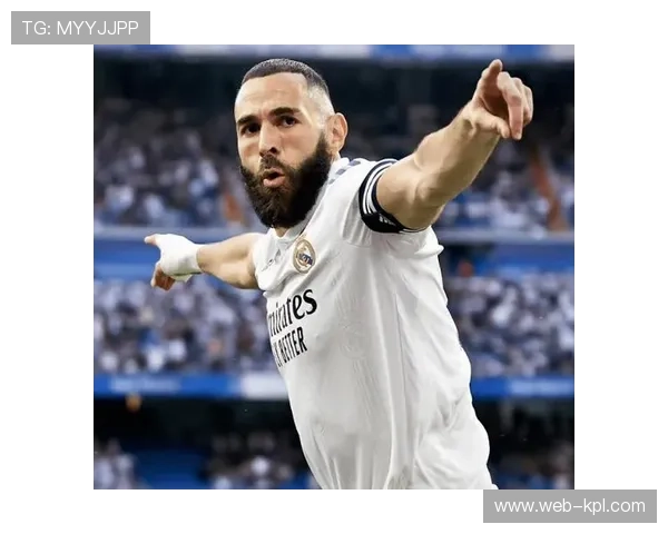 皇马基金会慈善赛筹得善款创新高，本泽马领衔明星阵容