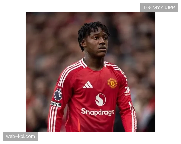 官方：里尔中场核心安赫尔-戈梅斯训练中腘绳肌受伤，预计缺席四周